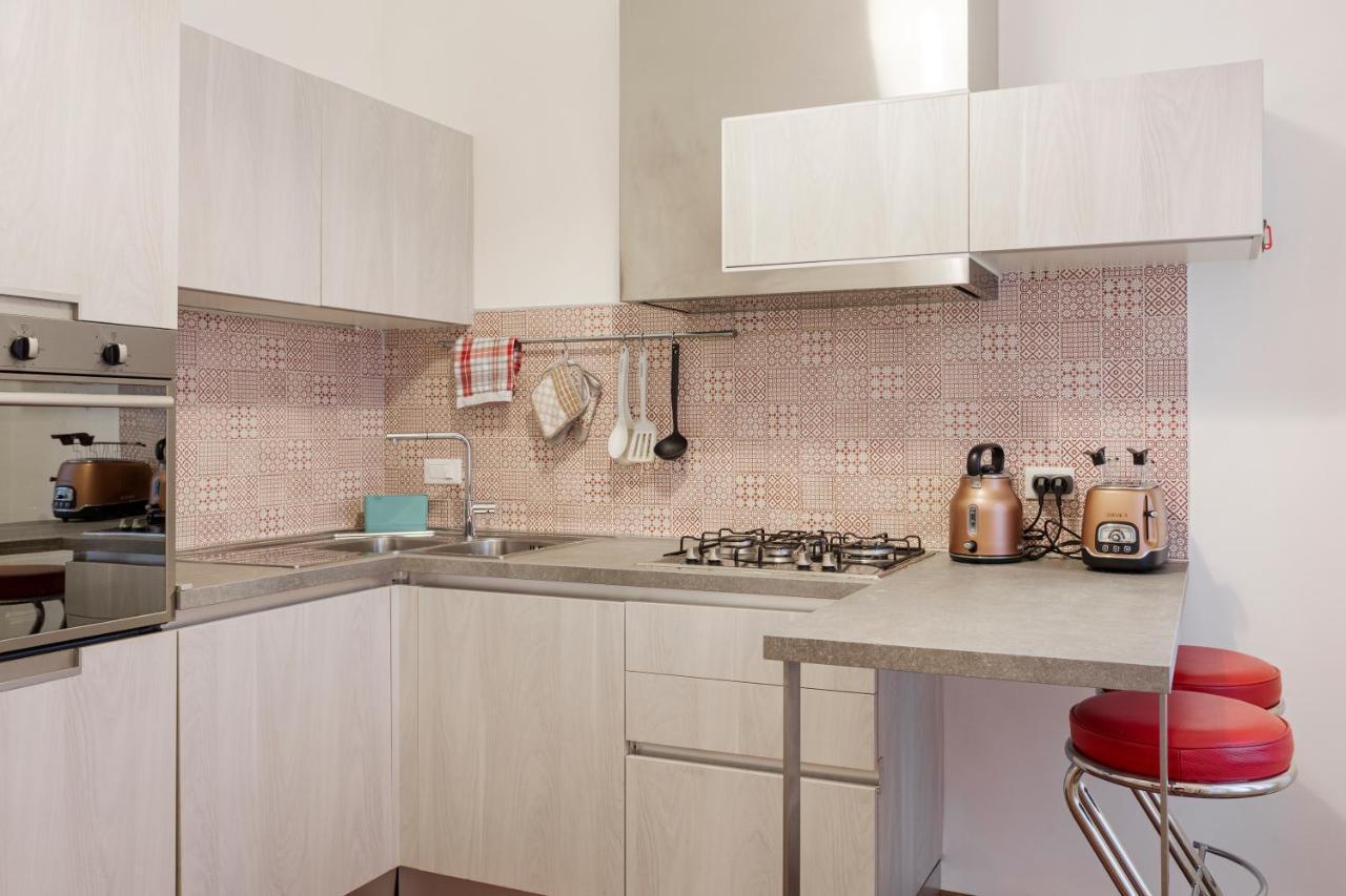 Restayled Chic Apartement- Via Ozieri Milán Exterior foto